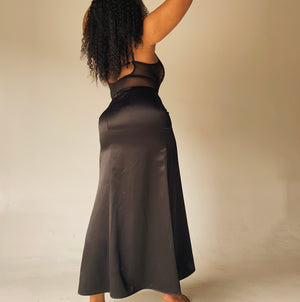 'Mila' Black Satin Flared Maxi Skirt (L)