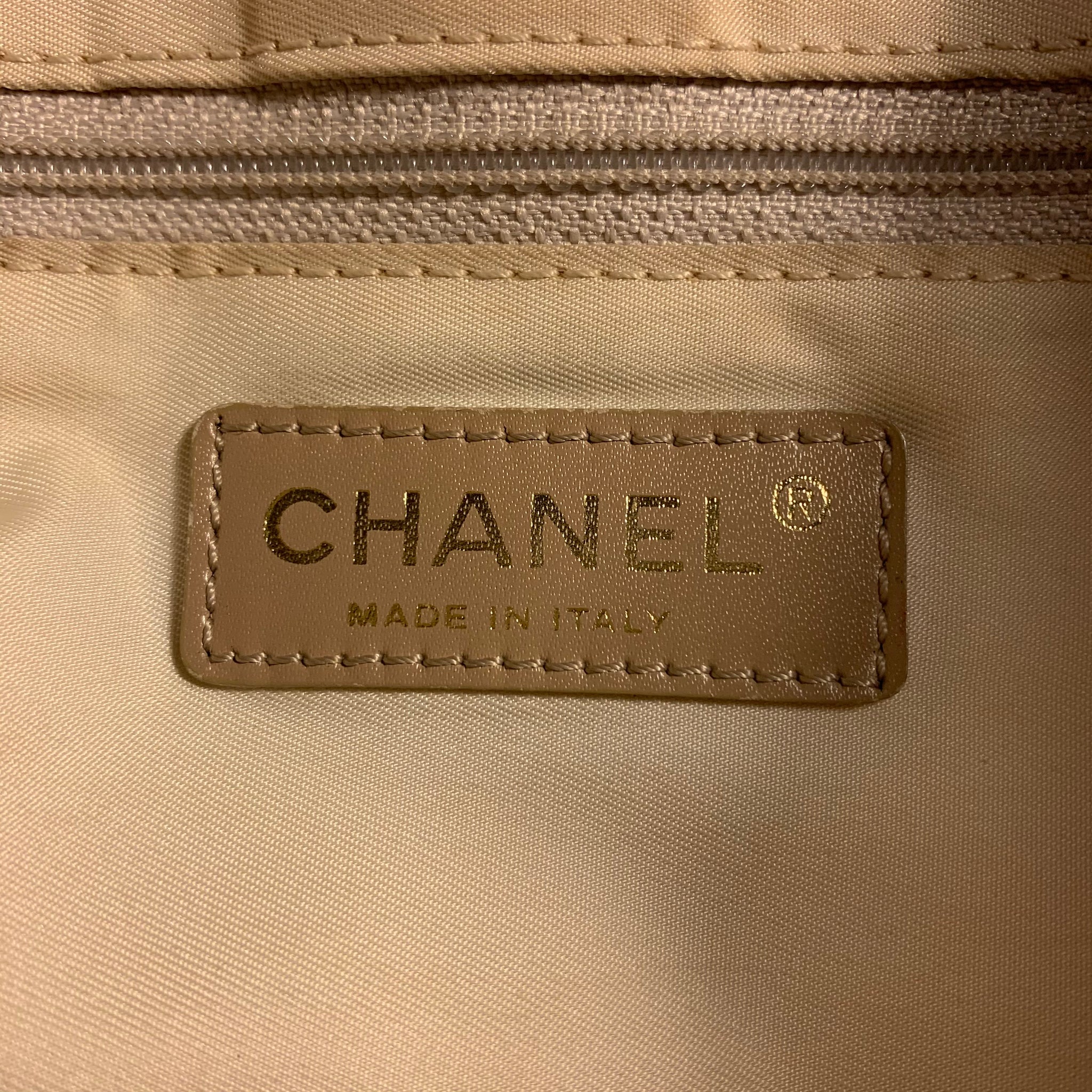 CHANEL beige monogram travel line tote bag - VALOIS VINTAGE PARIS