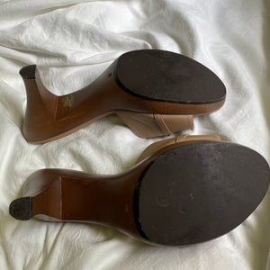 Fendi Tan Wooden Mule Heels (Sz. 9) (40)