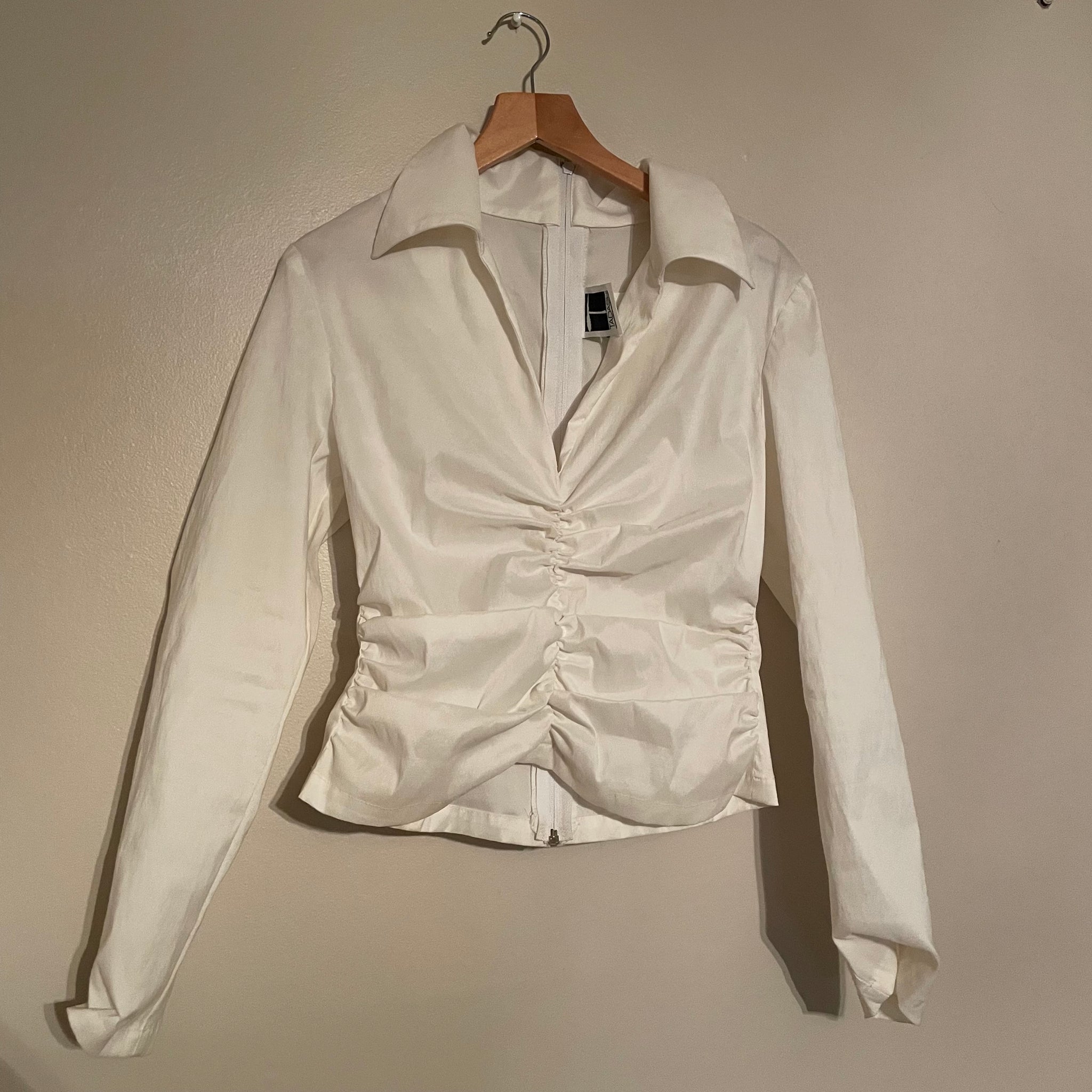 ‘Rosana’ White Ruched Collared Top (M)